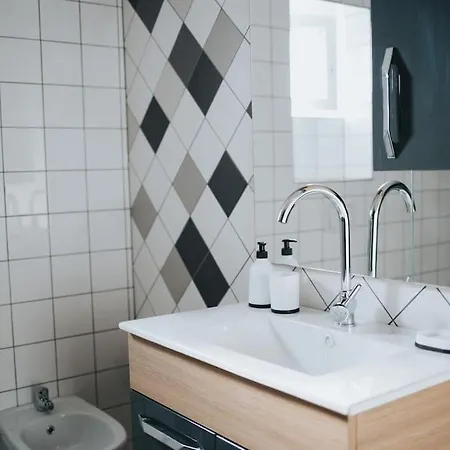 아파트 Fabrica 22 *