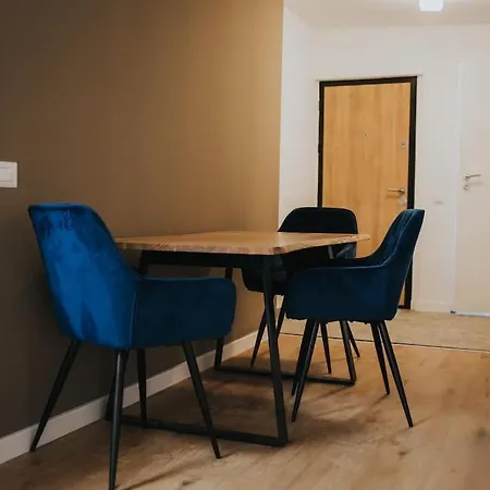 Appartement Fabrica 22 *