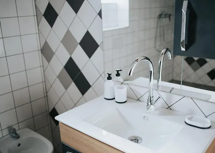 Fabrica 22 * קלוז'-נאפוקה